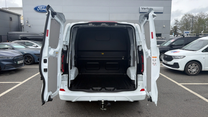 Ford Transit Custom 320 L1 Diesel Fwd 2.0 EcoBlue 170ps H1 Double Cab Van Sport Auto - Image 12